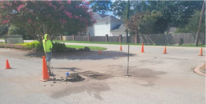 Memorial Northwest HOA – Clubhouse Pothole Repairs 